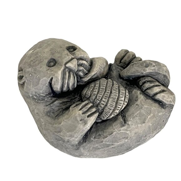 Sea Otter Alaska Glacial Ice Age Sculpture Floating Ocean Sea Shell Handcrafted - Picture 4 of 9